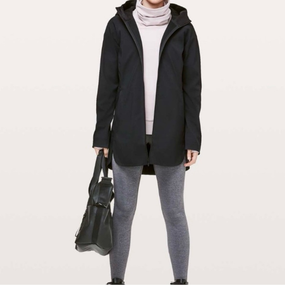 Lululemon Glyde Along Softshell LW4ARBS Black Hooded Waterproof Rain Coat Sz 8